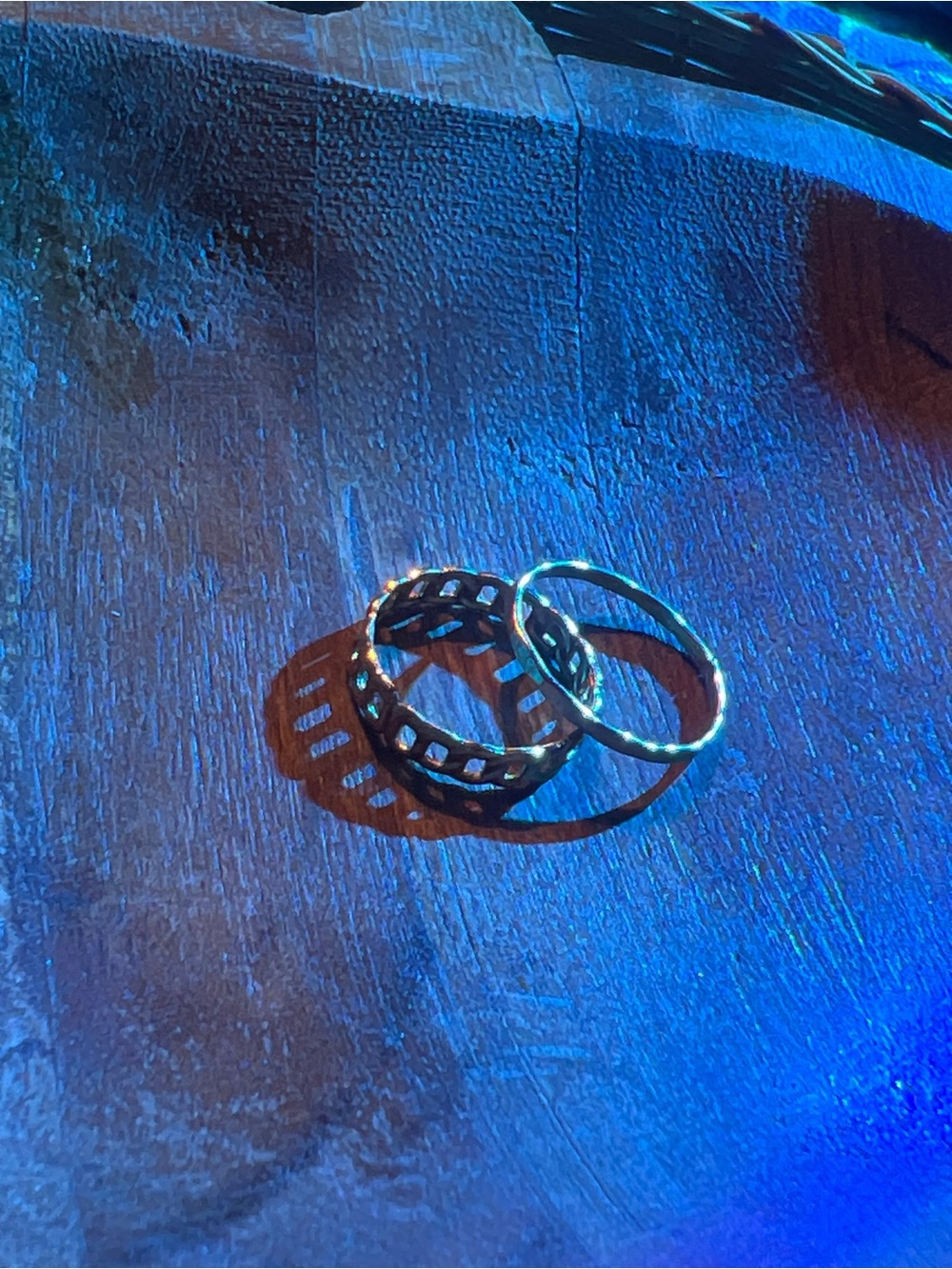 Ring glod  Stackable Rings with glod Sheen - Picture 2 of 2